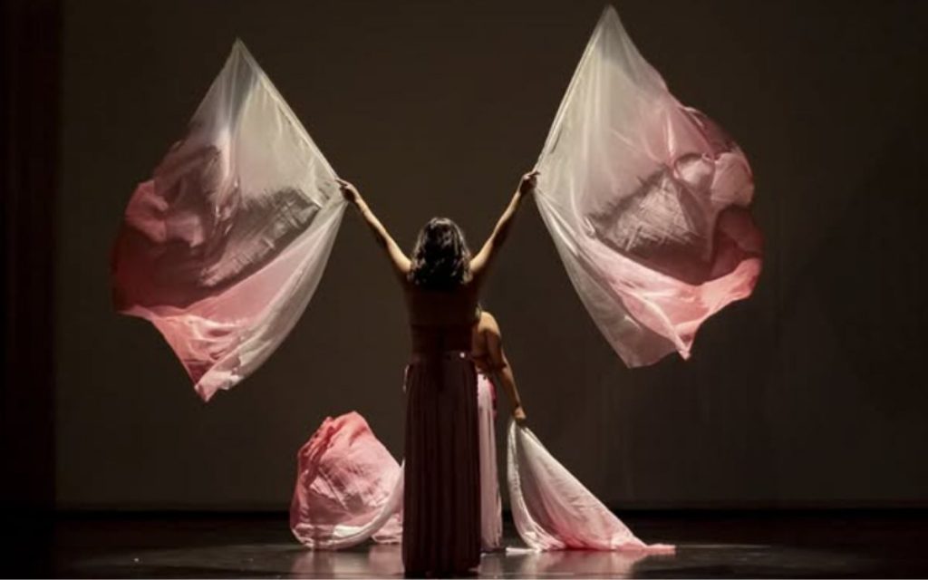 Academia de danza de Quillota celebrará 15 años con gala “Encantos de Oriente”