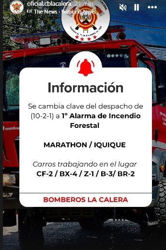 Bomberos combate incendio forestal en La Calera