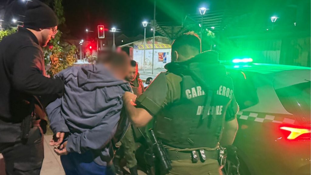 Detuvieron a hombre que habría entrado a robar a casas en La Calera