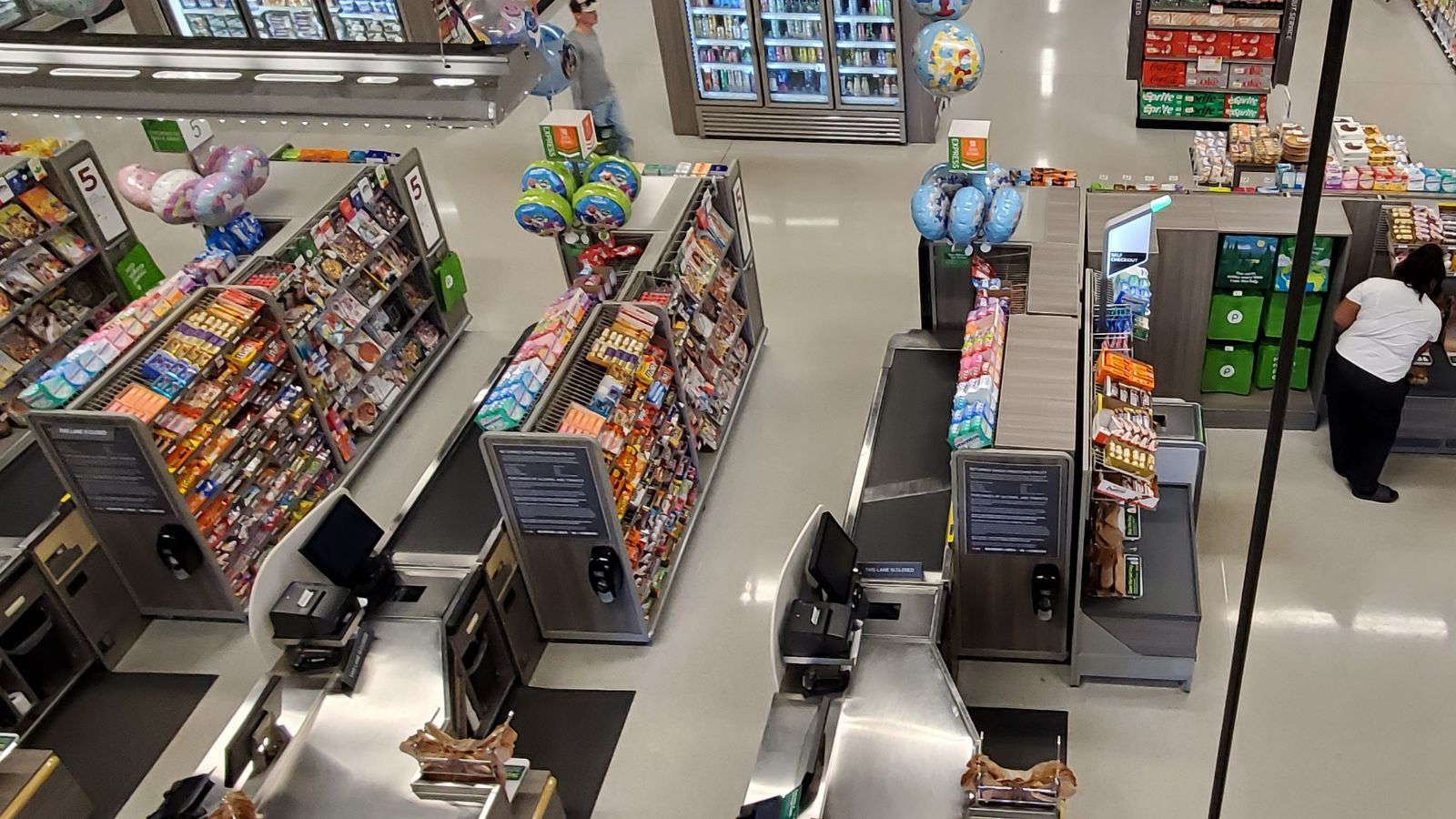 Horarios de cierre de los supermercados este 24 de diciembre de 2025