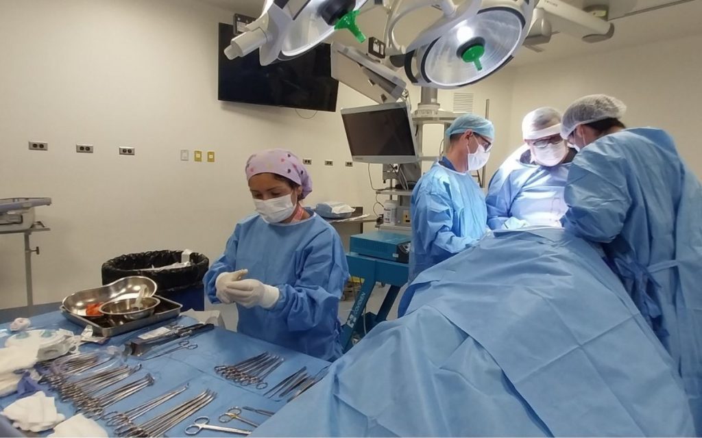Hospital Biprovincial: Hicieron 287 a cirugías a pacientes en listas de espera de 2023 y 2024