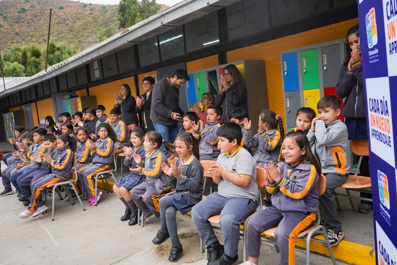 La Calera Inauguran multicancha en escuela del sector Las Cabritas