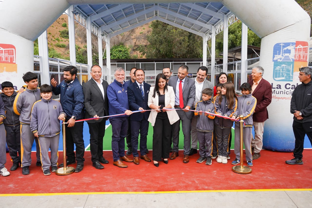 La Calera Inauguran multicancha en escuela del sector Las Cabritas