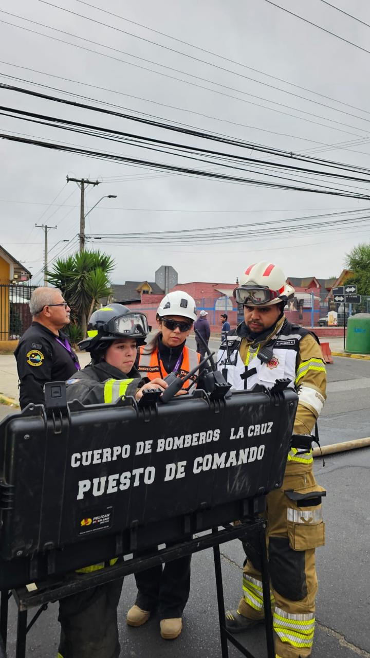 En La Cruz un incendio dañó la bodega de conocida carnicería