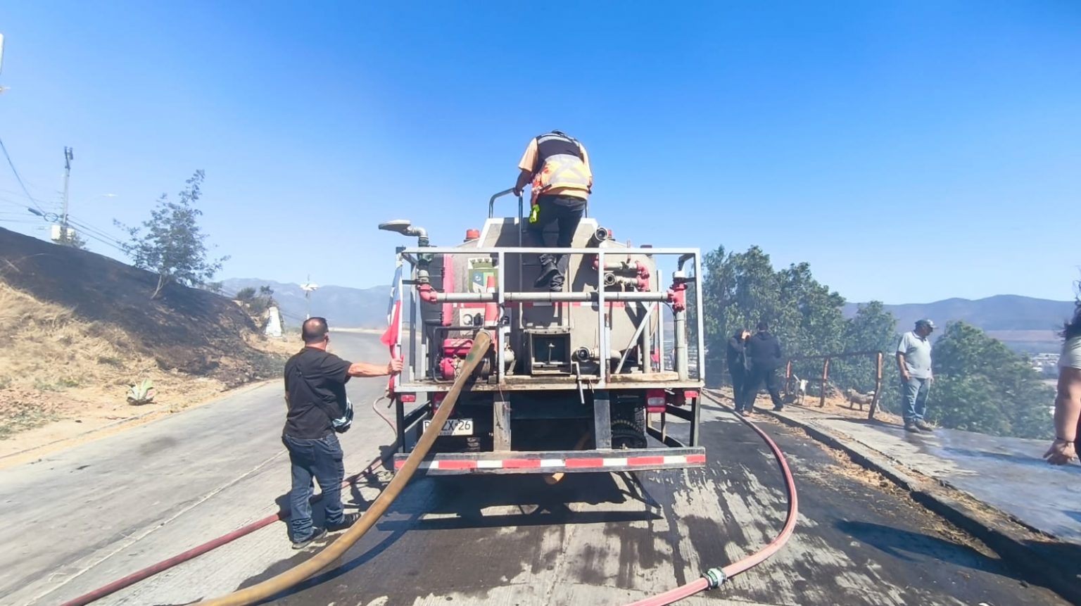 Incendio en el cerro Mayaca consumió media hectárea de pastizales