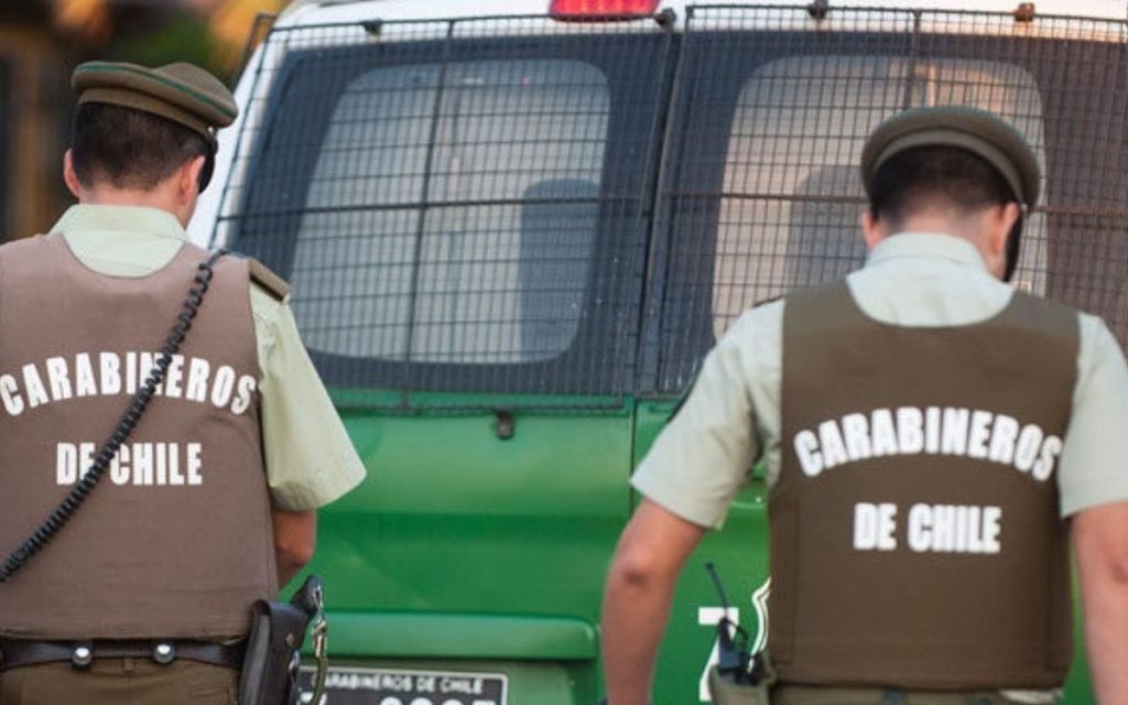 Jóvenes enfrentaron a ladrón que entró a casa en La Cruz: lo redujeron y se fue detenido