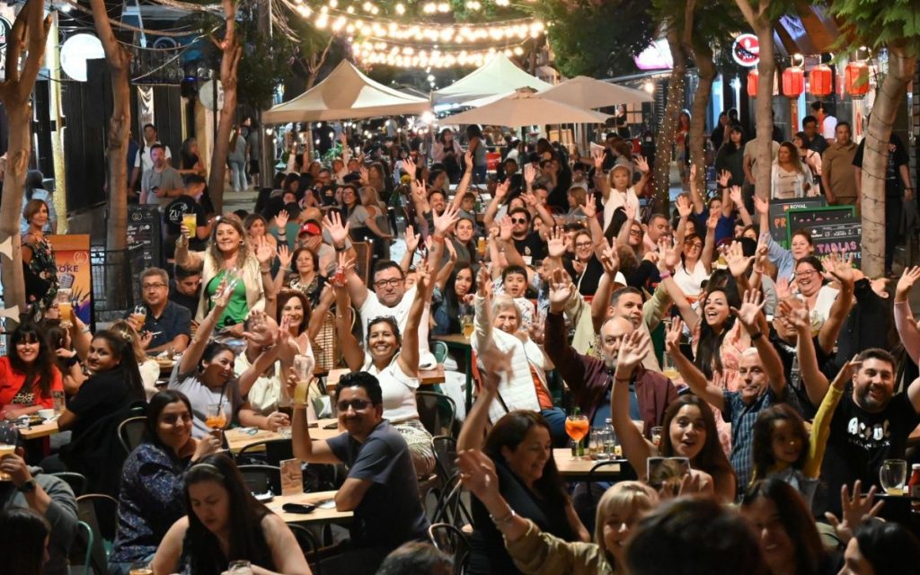 Quillota: Más de mil personas disfrutaron de la inauguración del Boulevard "Entre Luces"