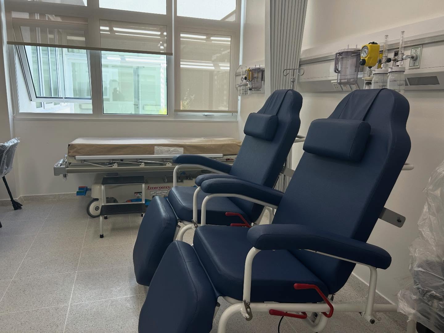 Con entrega simbólica de llaves, inicia la habilitación del Cesfam de Catapilco