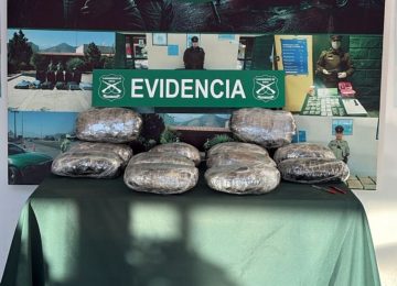 En Nogales sorprenden a pasajera de bus con 12 kilos de droga
