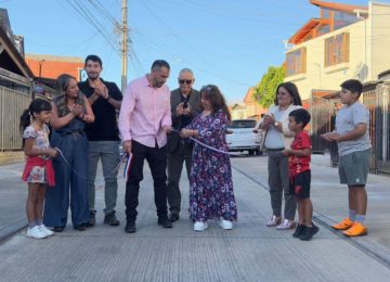 Inauguran dos calles repavimentadas en villa de La Calera