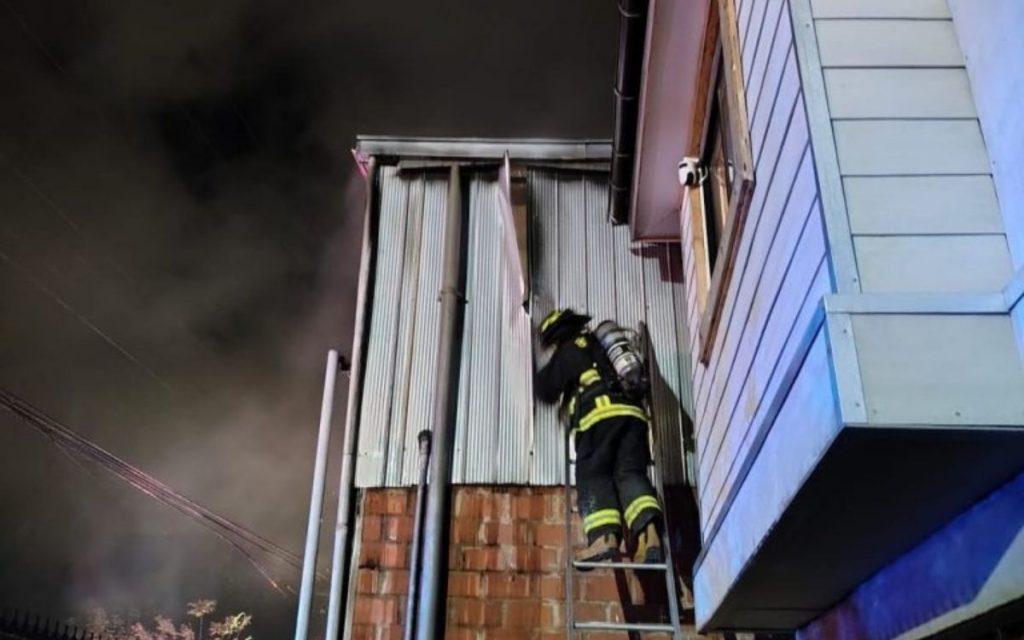 Incendio en Artificio movilizó a todos los equipos de emergencias