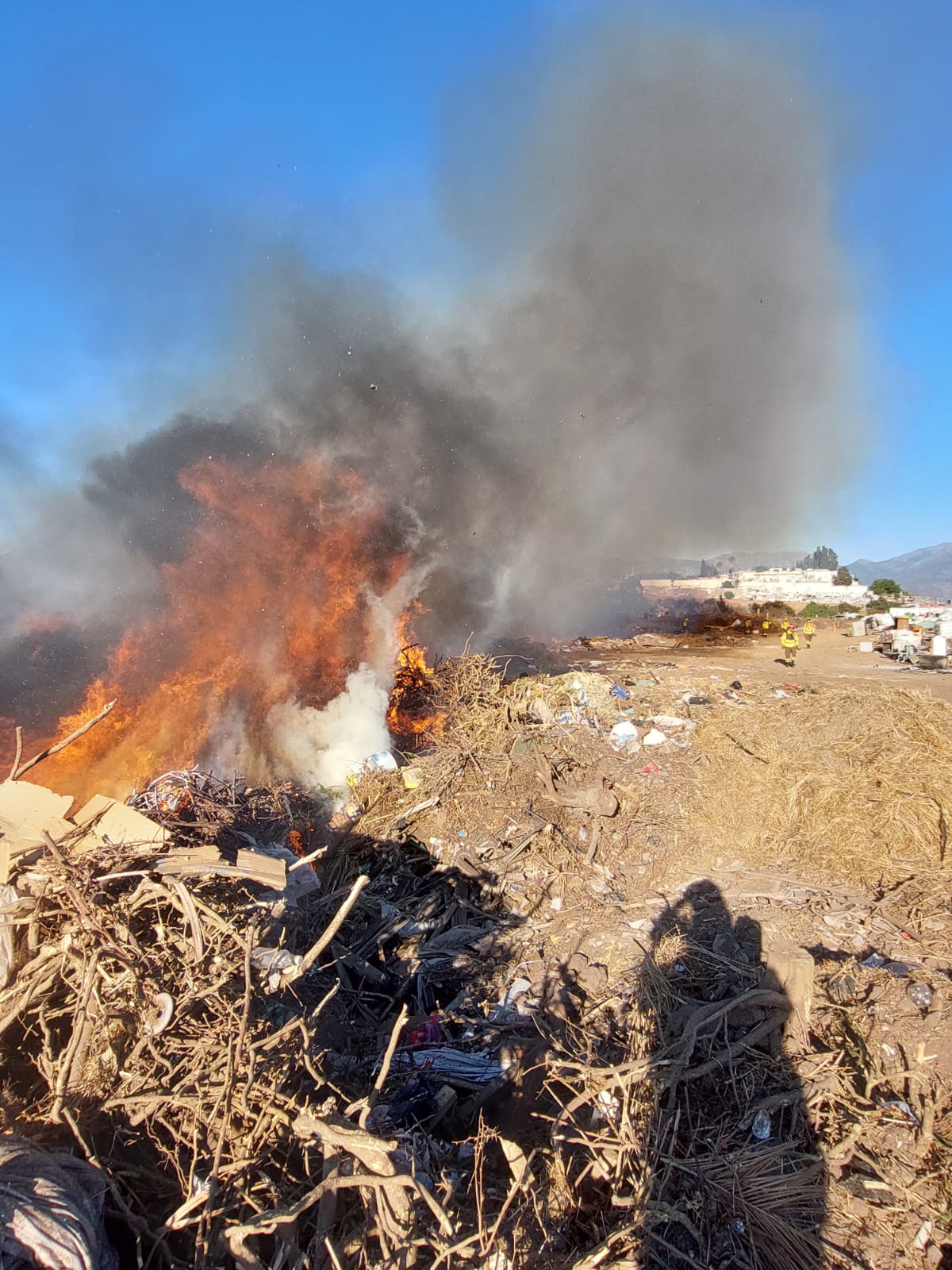 Municipio de Quillota anuncia medidas para enfrentar incendios en la ribera del río