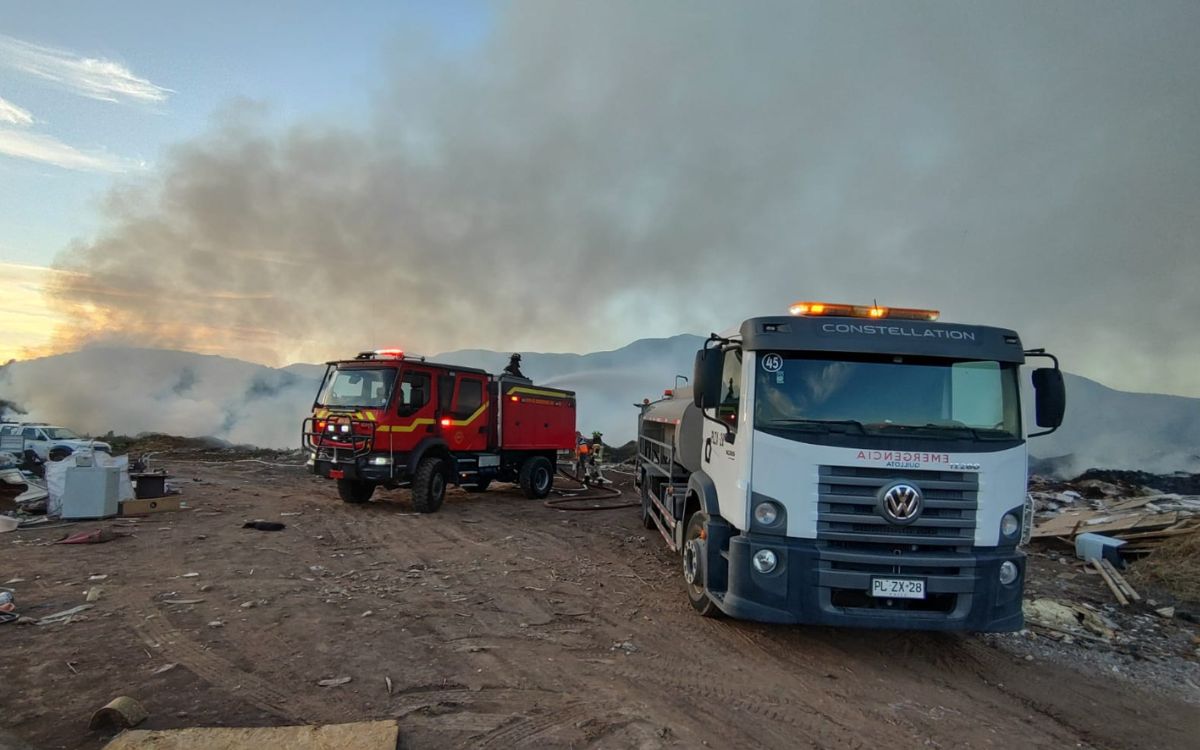 Municipio de Quillota anuncia medidas para enfrentar incendios en la ribera del río