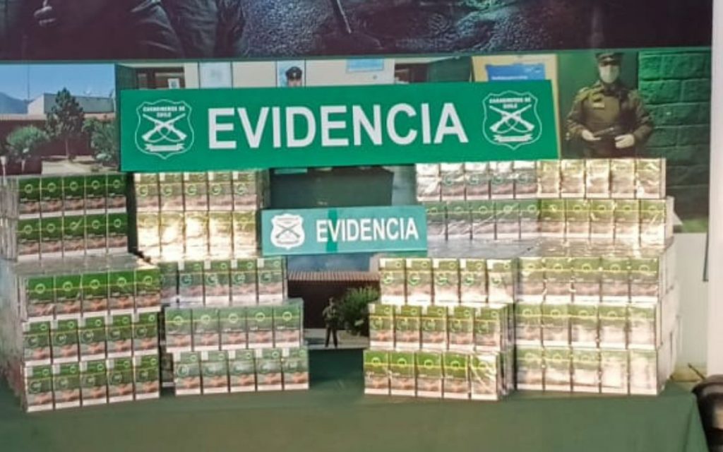 Nogales: Descubren 1.500 cajetillas de contrabando en bus interprovincial