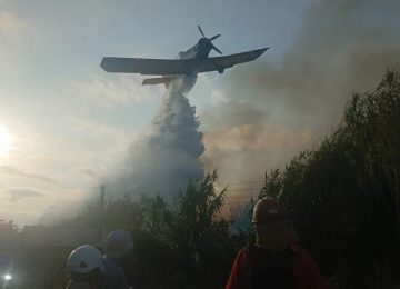 Combaten incendio en el sector Don Bosco de La Cruz