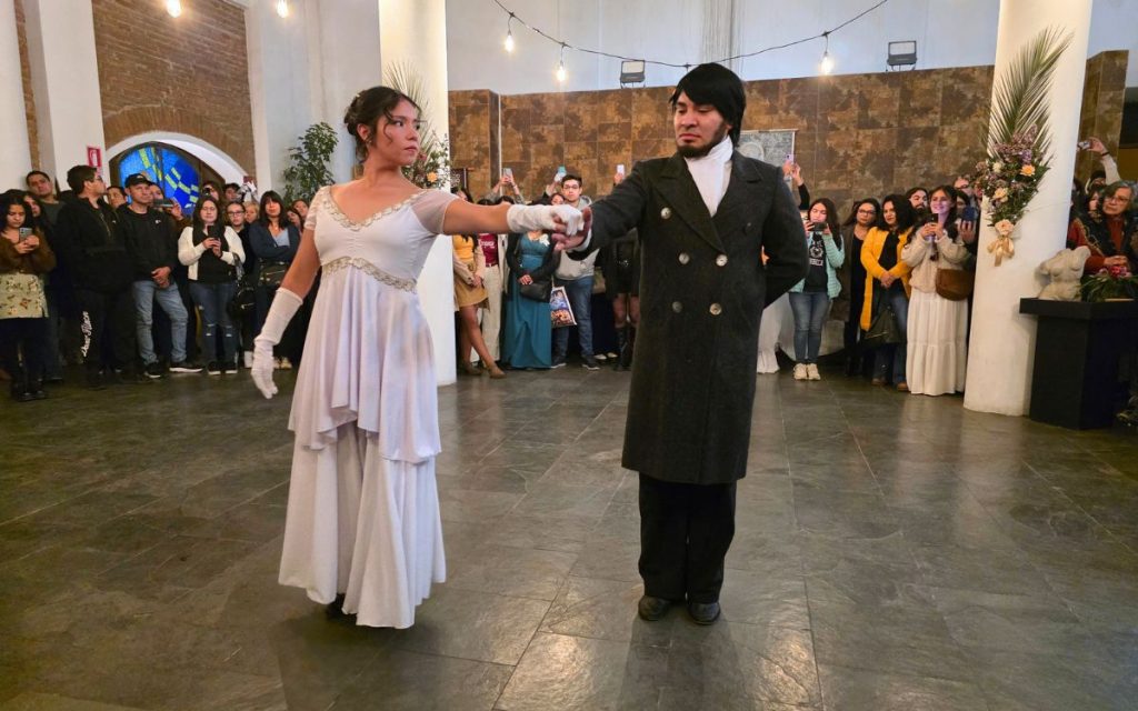 [FOTOS] Evento de "Orgullo y Prejuicio" en Quillota atrajo a un amplio público