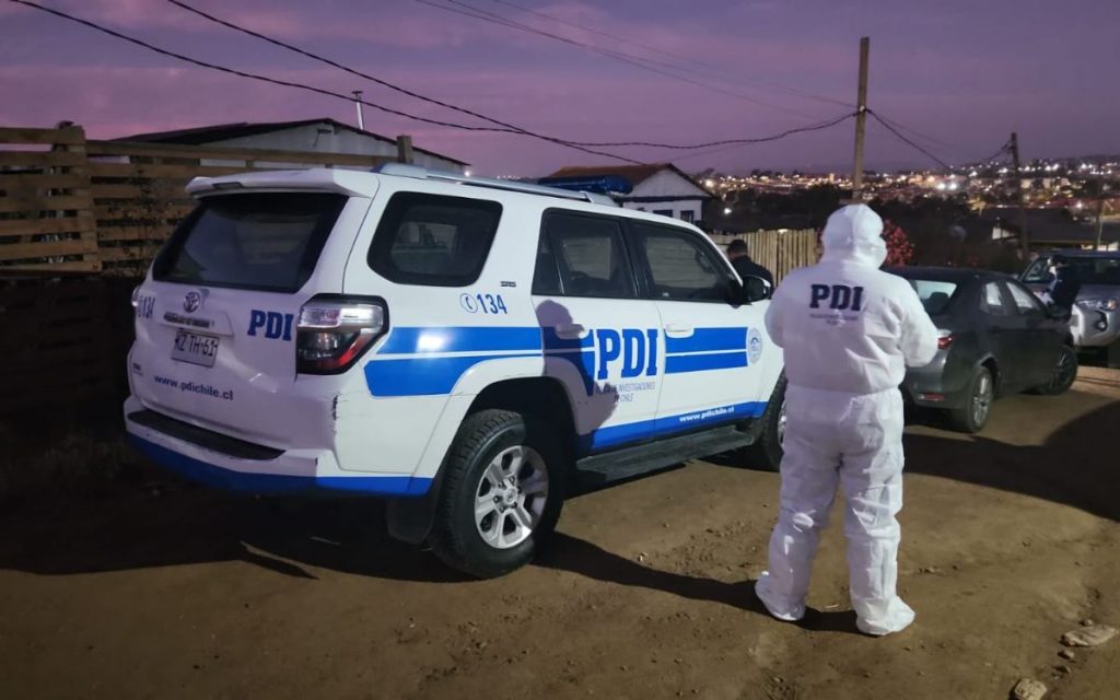 Parricidio en San Antonio: detienen a hombre que habría matado a sus padres