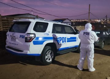 Parricidio en San Antonio: detienen a hombre que habría matado a sus padres