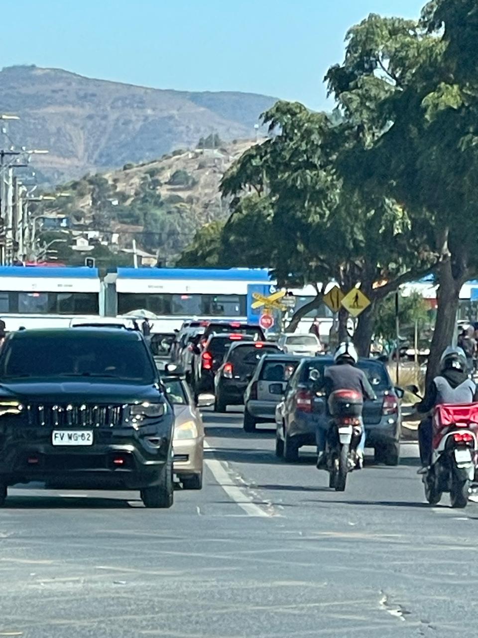 Por esta razón se vio a tren con pasajeros en Quillota