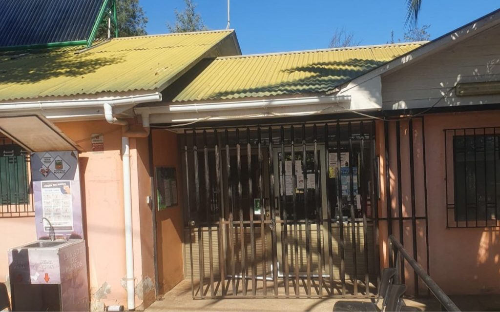 Debieron cerrar centro de salud de El Melón por la presencia de ratones