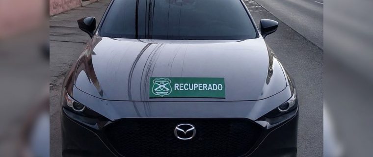 La Cruz: Hombre con detención pendiente manejaba auto robado