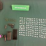 En Quillota detienen a motociclista que llevaba pistola y dosis de droga
