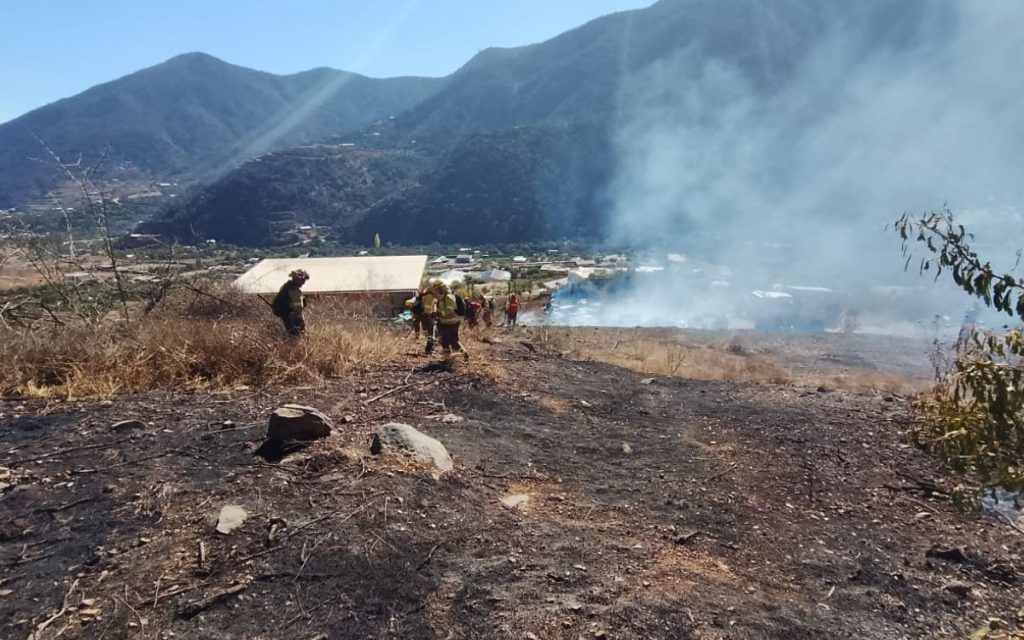 [VIDEO] Incendio destruyó una vivienda en San Pedro