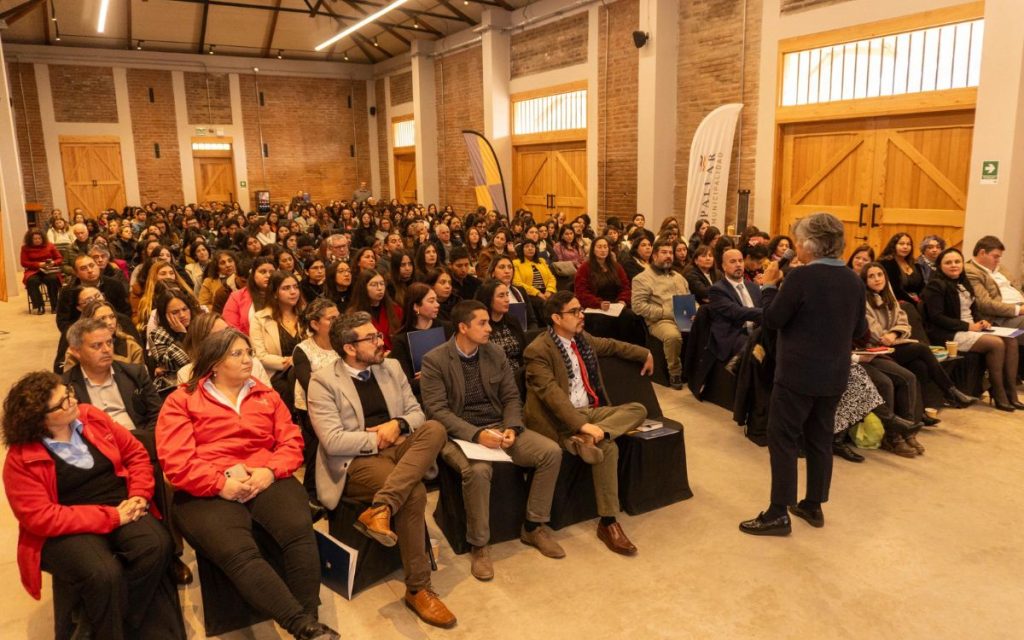 Zapallar tuvo su primer seminario comunal de educación