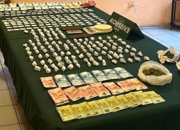 Detienen a dos mujeres por microtráfico en Pichicuy