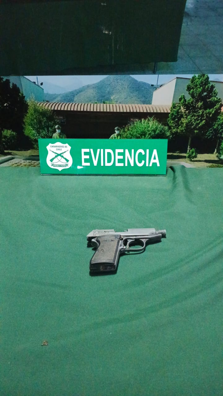 Hijuelas Ciclista fue sorprendido con arma prohibida en Chile
