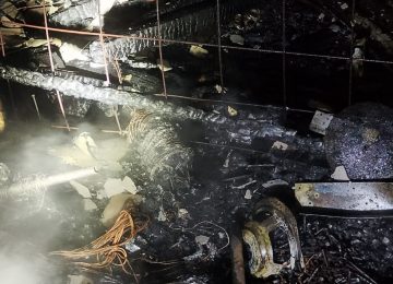 Incendio destruyó bodega y dejó daños en vivienda de Quillota