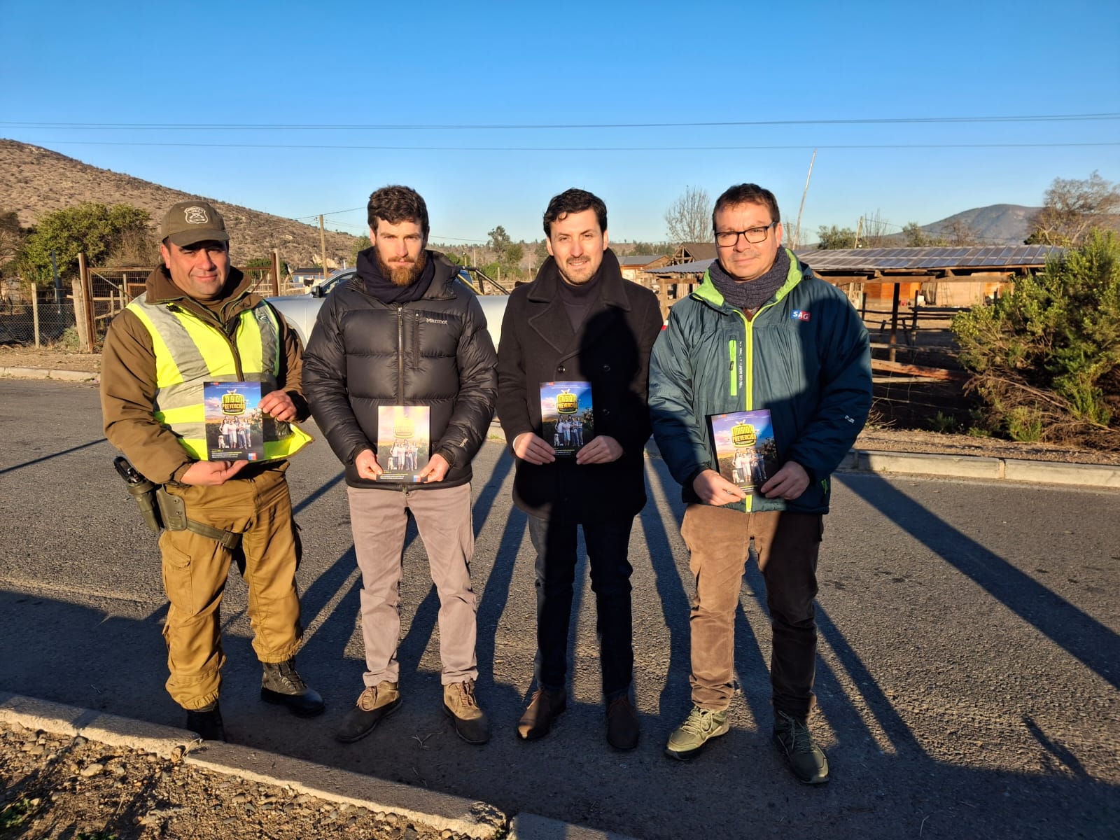 Ruta 5 Norte Fiscalizan vehículos de carga para prevenir la propagación de la Mosca de la Fruta