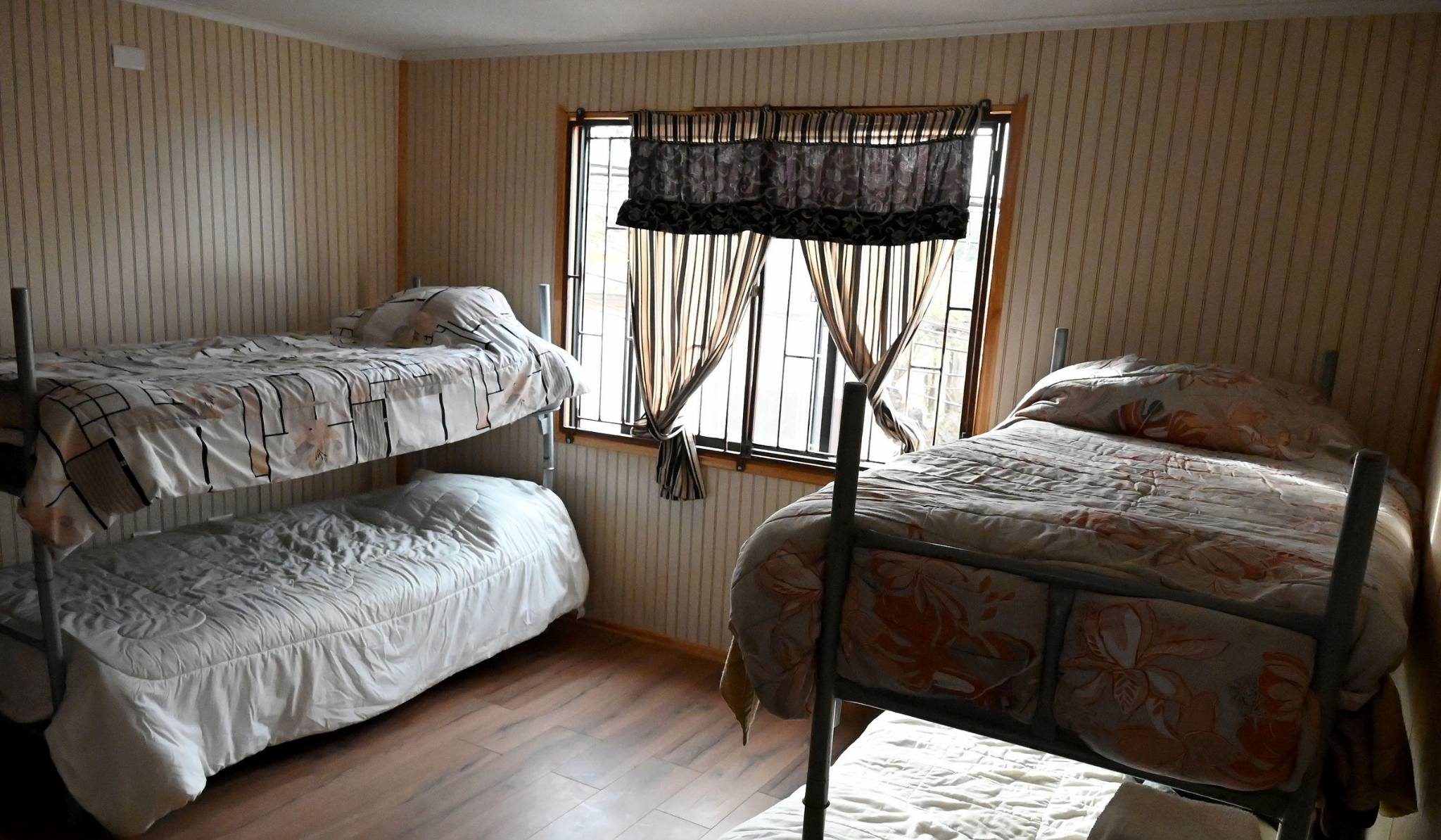 Subsecretario de Servicios Sociales visitó el albergue municipal de Quillota