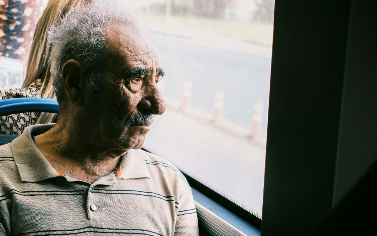 Vecinos de zonas rurales de Quillota: "Hemos perdido trabajos porque la micro no pasa"