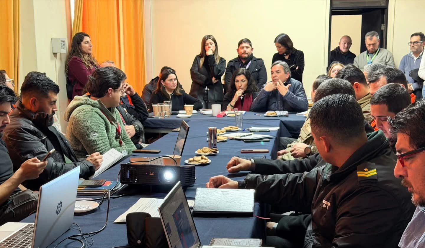 Autoridades analizan la respuesta al sistema frontal en la provincia de Quillota