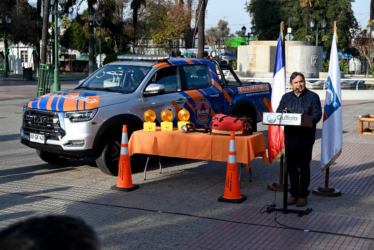 Dos vehículos se incorporan a las labores de Gestión de Riesgo en Quillota