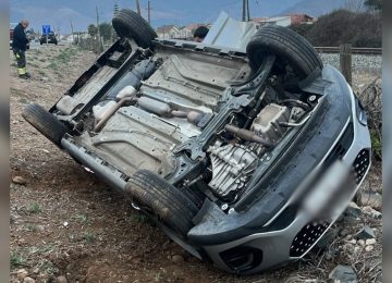 La Calera: volcamiento en Ruta 60CH deja a una persona lesionada
