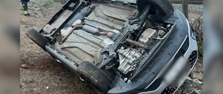 La Calera: volcamiento en Ruta 60CH deja a una persona lesionada