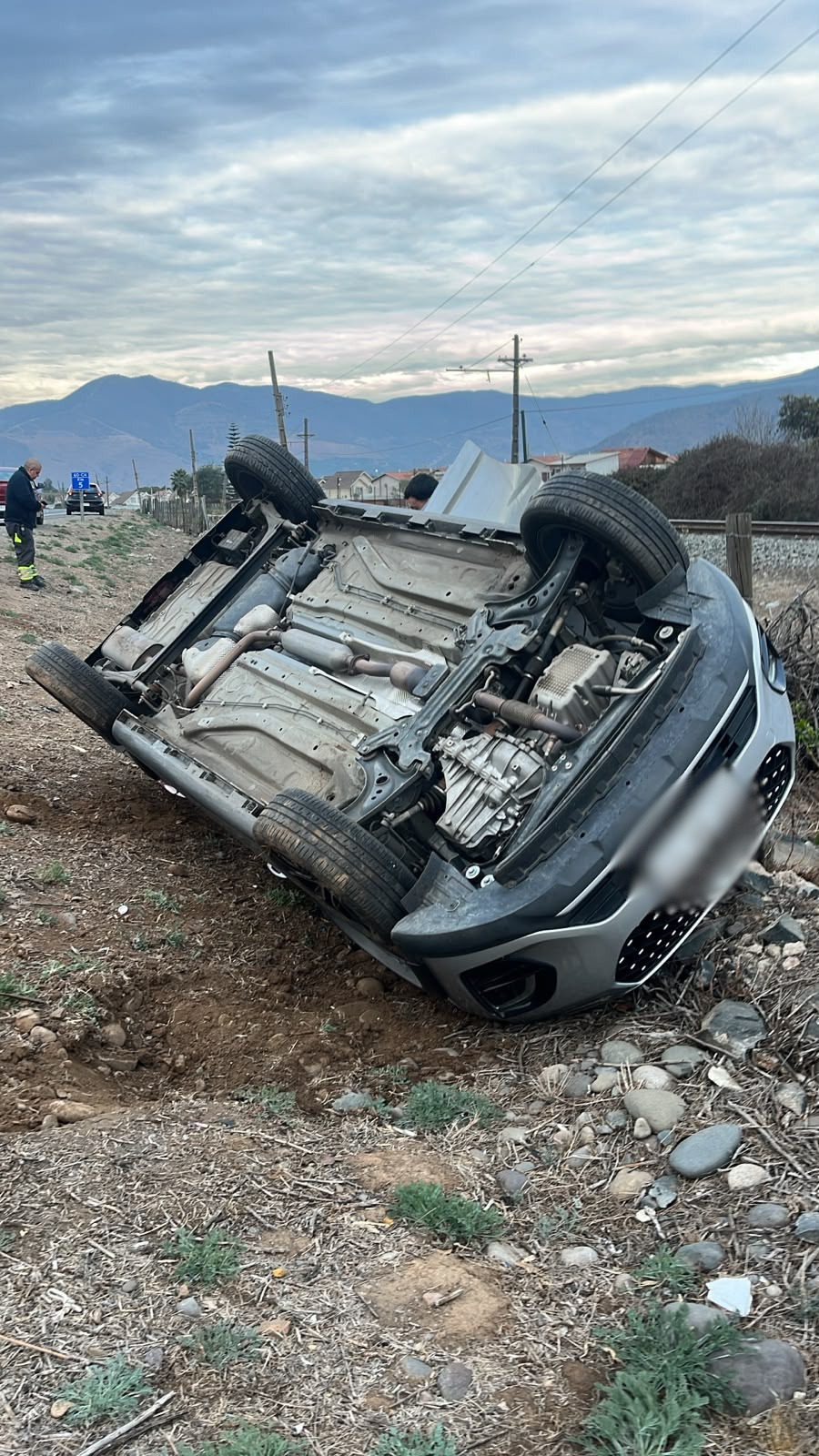La Calera: volcamiento en Ruta 60CH deja a una persona lesionadaLa Calera: volcamiento en Ruta 60CH deja a una persona lesionada