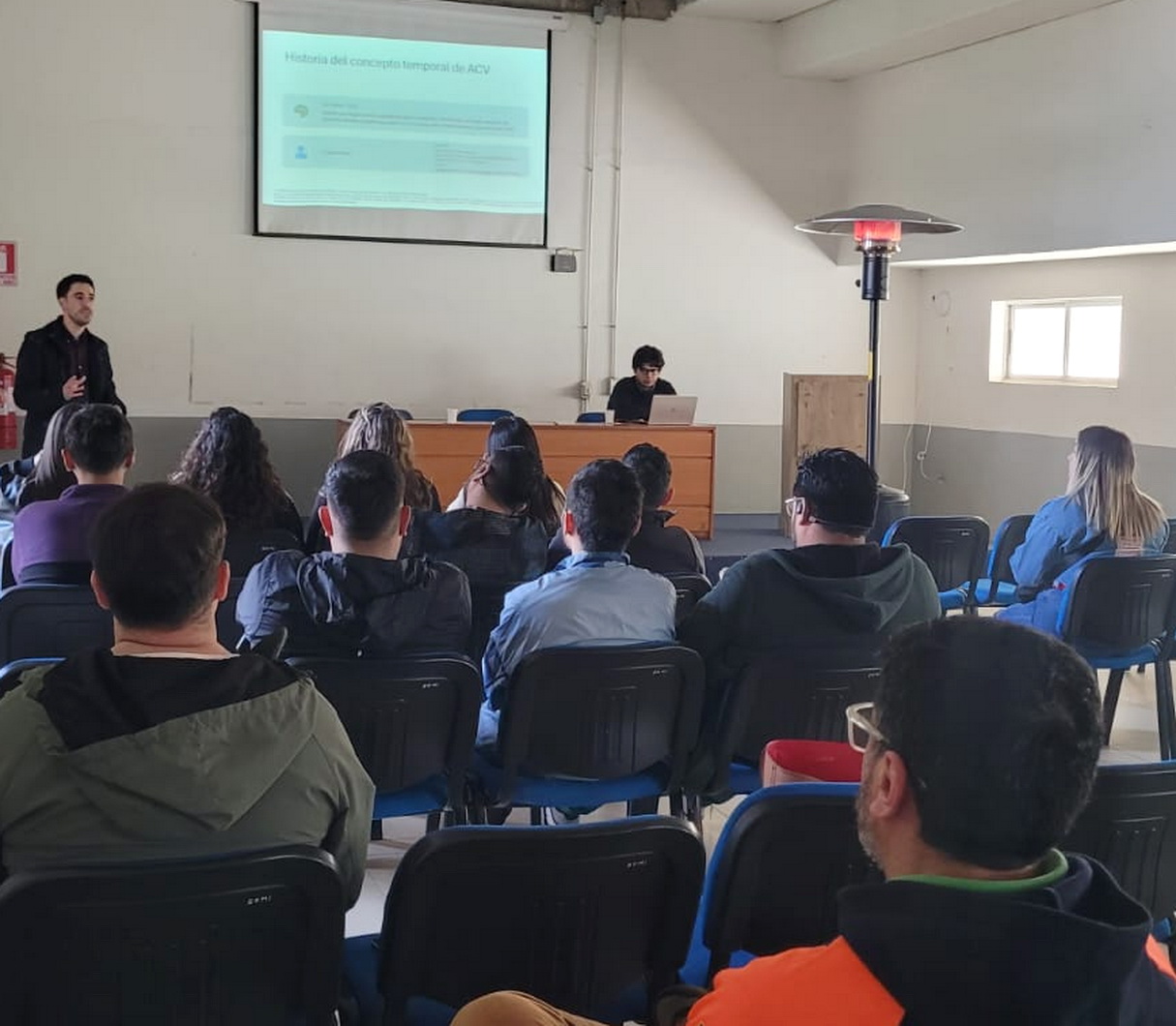 Profesionales del SAR de Quillota se capacitan en el manejo del Accidente Cerebrovascular