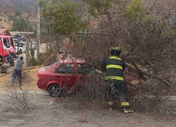 Se registran fuertes vientos en la Región de Valparaíso por sistema frontal