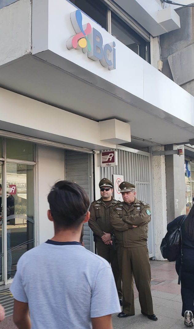 [VIDEO] Roban más de $800 millones desde banco en La Calera