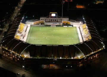 Harán pruebas al sistema de iluminación del Estadio Lucio Fariña Fernández