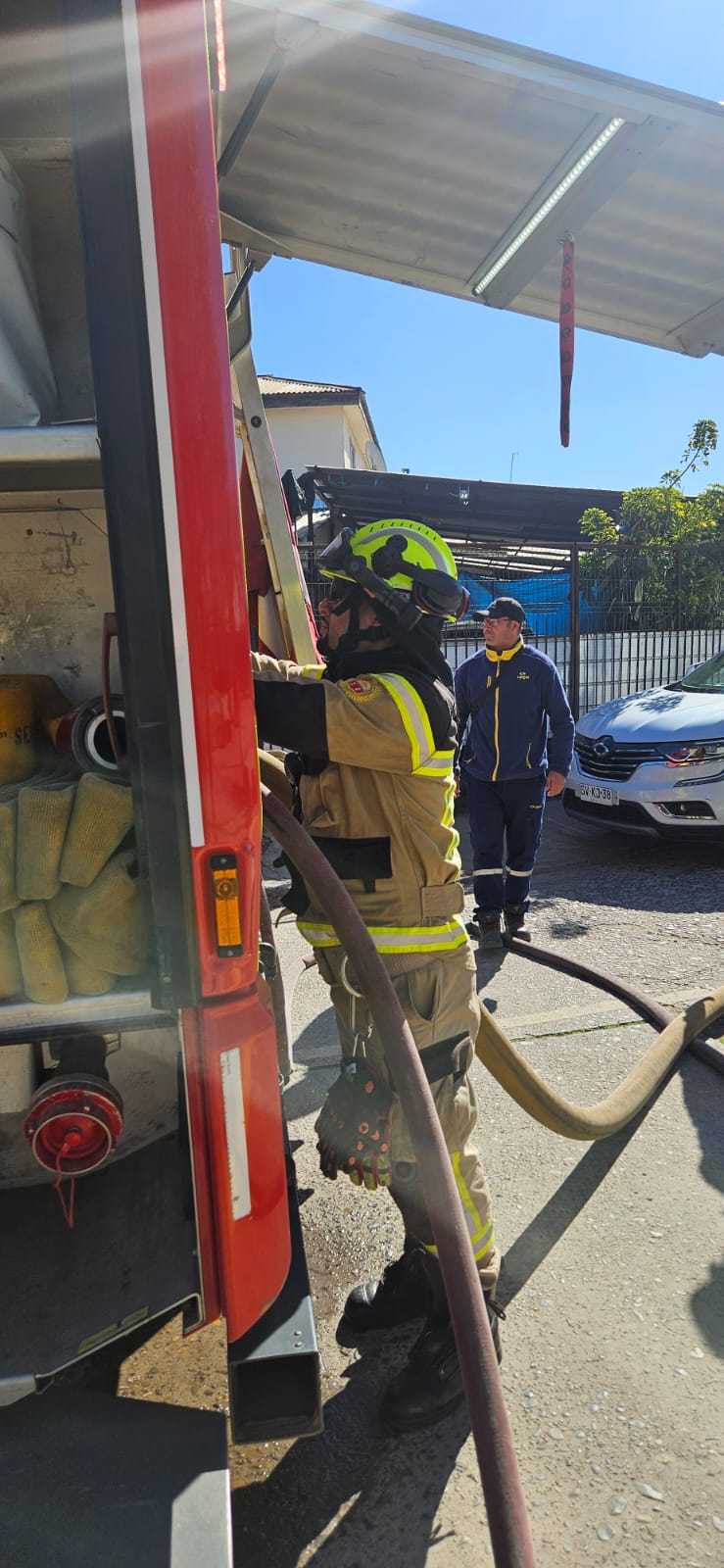Incendio destruyó una vivienda en Quillota