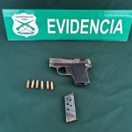 Investigan robo de camión en Nogales y arrestan a dos presuntos implicados