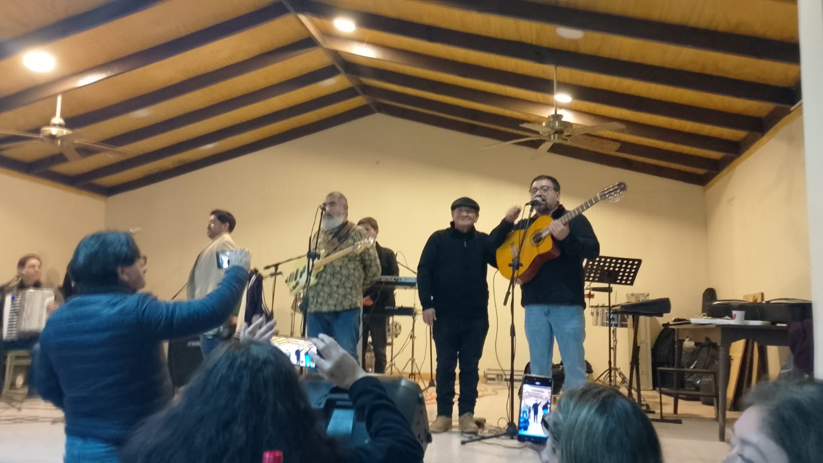 Quillota Músicos ayudan a Roberto Palma en su complejo momento de salud