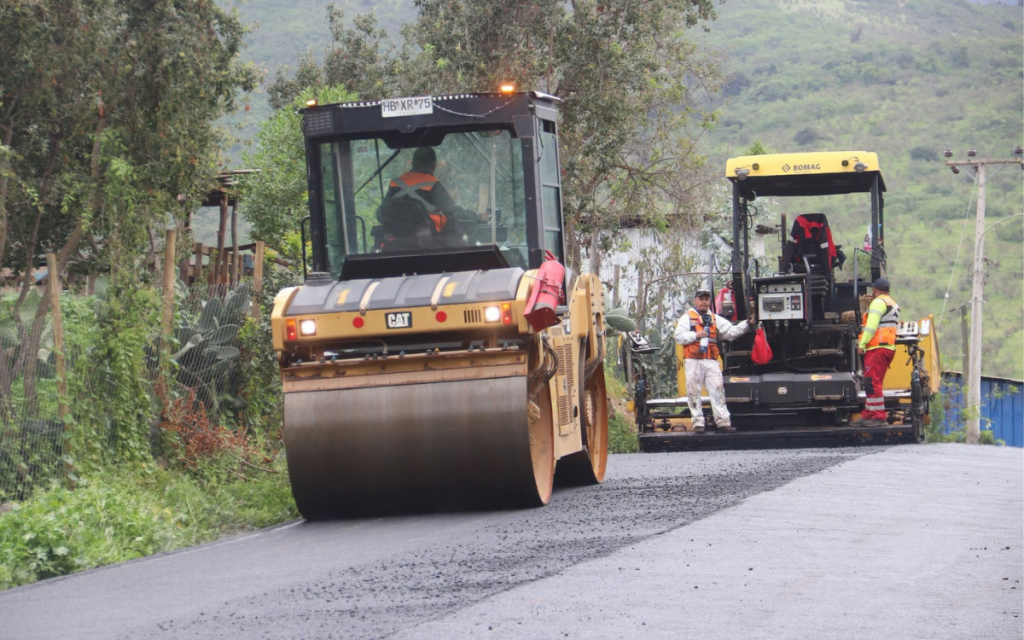 Avanza la pavimentación de camino rural en La Ligua