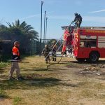 Bomberos trabaja en apagar incendio en Quillota