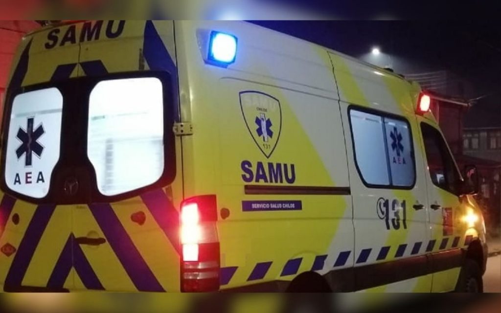 Furgón y tren de carga protagonizan colisión en Quillota
