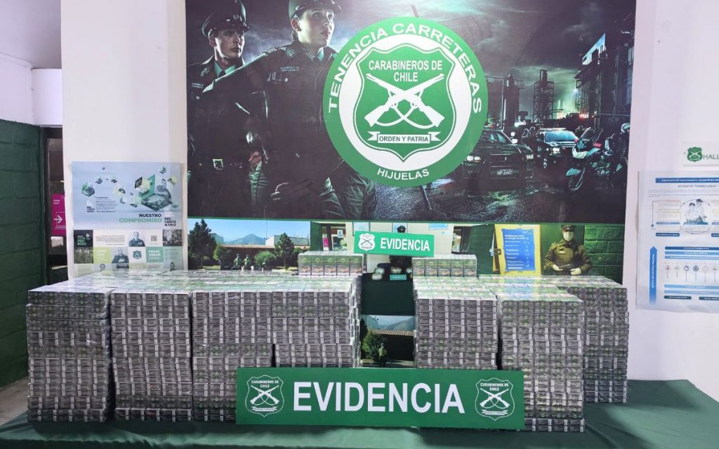 Nogales: Incautan casi 4 mil cajetillas de cigarro de contrabando en bus